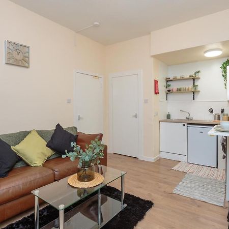 Cozy 1B Groundfloor - 8 Minute From City Centre Edinburgh Eksteriør billede